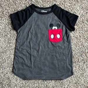 DISNEY T-shirt with pocket